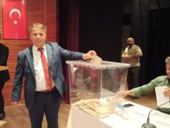 SAMİ ÇAKMAK YENİDEN BAŞKAN…