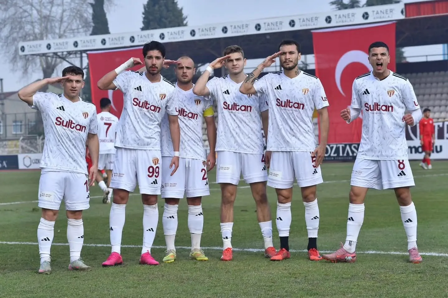 SULTAN SU İNEGÖLSPOR’UN HEDEFİ PLAY-OFF…