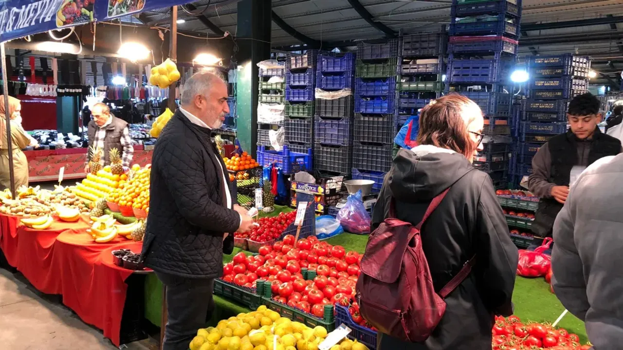 CHP İLÇE BAŞKANI ZEMCİ ŞAHİN; EMEKLİ MAAŞLARI ERİYOR!..
