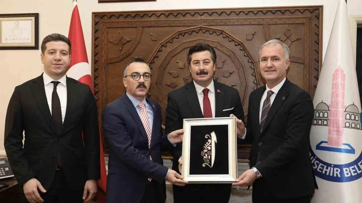 İNEGÖL YENİŞEHİR KOL KOLA…